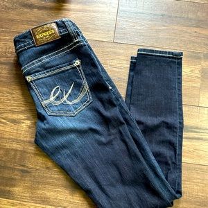 Never worn Express jeans